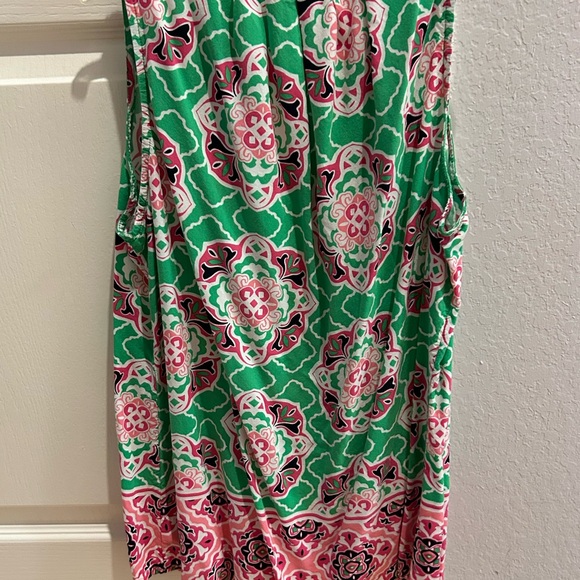 Crown & Ivy Green and Pink Patterned Top - Picture 2 of 3